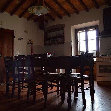 Villa Agriturismo La Disperata à San Quirico dʼOrcia Extérieur photo
